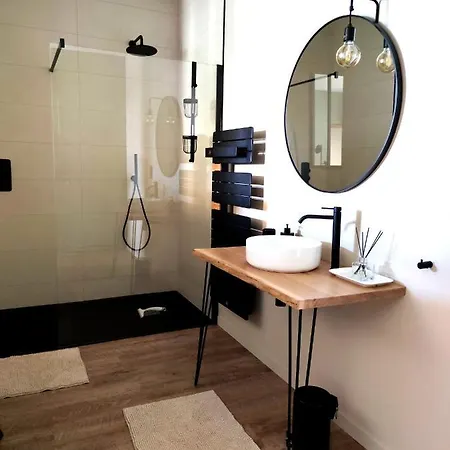 La Douce Halte - Avec Ou Sauna Guest house